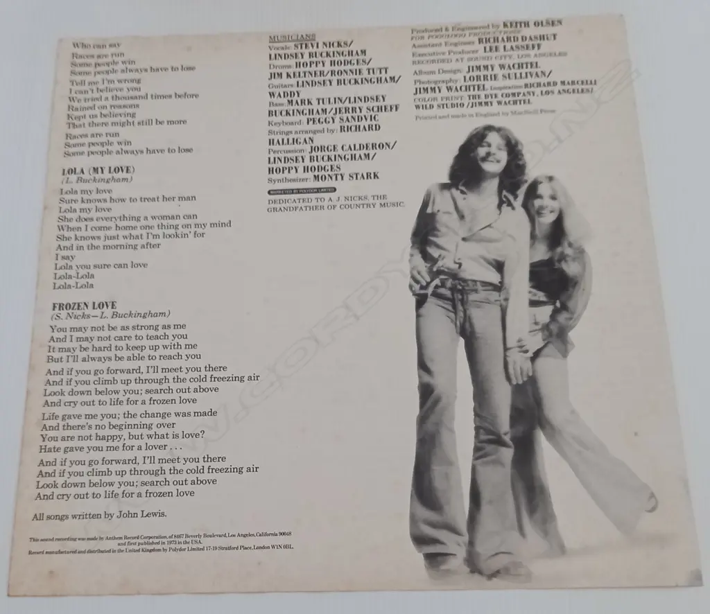 Buckingham Nicks, Buckingham Nicks Image 1++